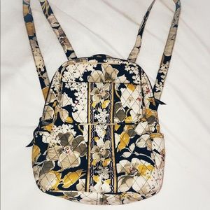 VERA BRADLEY SMALL BACKPACK